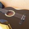 Guitarra clásica tamaño 4/4 marca MARTÍNEZ. NUEVA A ESTRENAR. MARAVILLOSA.