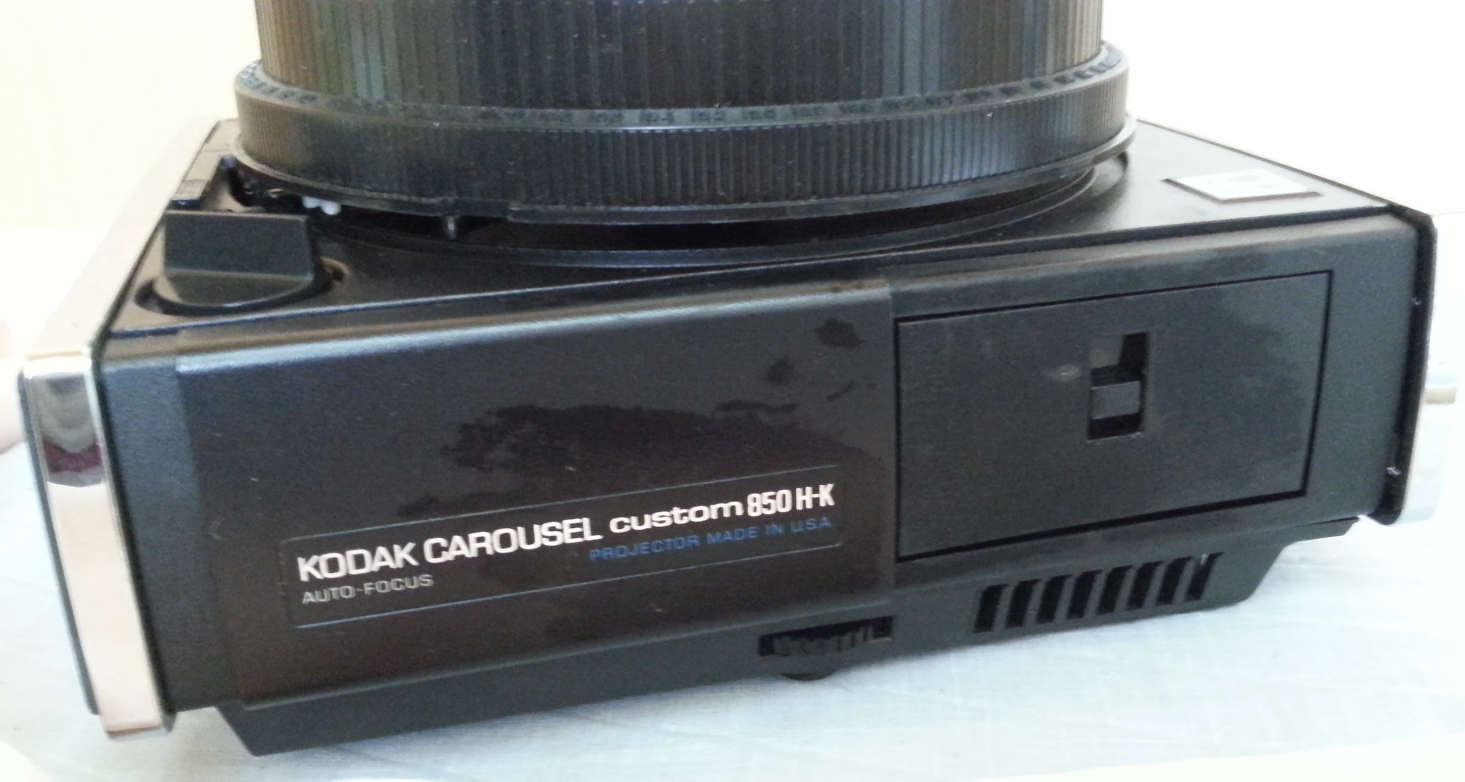 Proyector de carrusel. Marca Kodak. En su caja original.