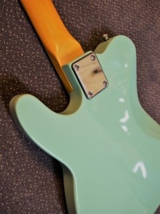 Guitarra eléctrica.  PHOENIX TELE 150. Edición limitada verde espuma de mar.