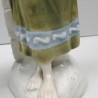 Pareja de figuras en porcelana de la firma TITO VALENCIA. Gran tamaño 39 cm de alto.