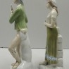 Pareja de figuras en porcelana de la firma TITO VALENCIA. Gran tamaño 39 cm de alto.