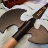 Hacha Ninja. Decorativa. En madera y metal