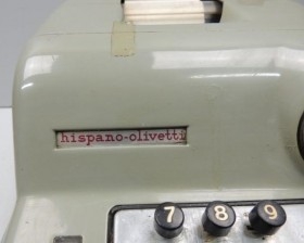 Registradora marca HISPANO OLIVETTI. Años 70. Funciona.