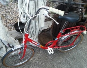 Bicicleta BH HAPPY. Años 80. Origen español. Completa y preciosa bicicleta. Funcionando.