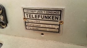 Radio de válvulas antigua. Marca TELEFUNKEN BARCAROLA II. Gran objeto años 60-70