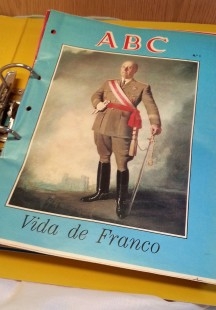 Coleccionable VIDA DE FRANCO. Publicado en los años 70 por ABC. 52 fascículos.