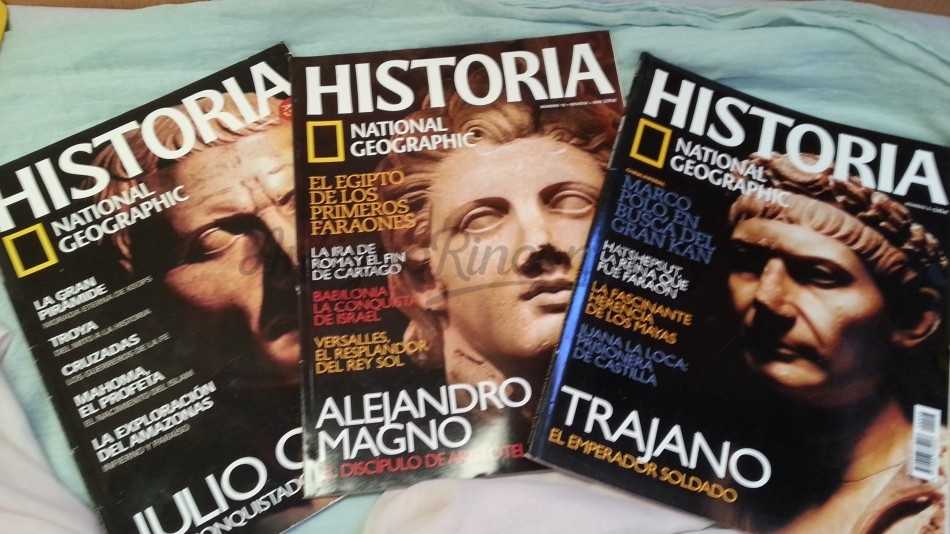 Revistas de HISTORIA. 3 ejemplares año 2.004. Buen estado general.