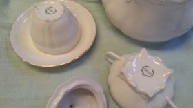 Juego de té. Servicio completo de porcelana BIDASOA.