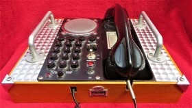 Teléfono estilo vintage. Moderno. SPIRIT OF ST. LOUIS FIELPHONE. Funcionando perfectamente.