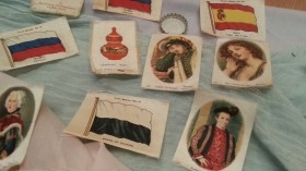 Banderas y banderines de tela estilo vintage. 12 unidades.