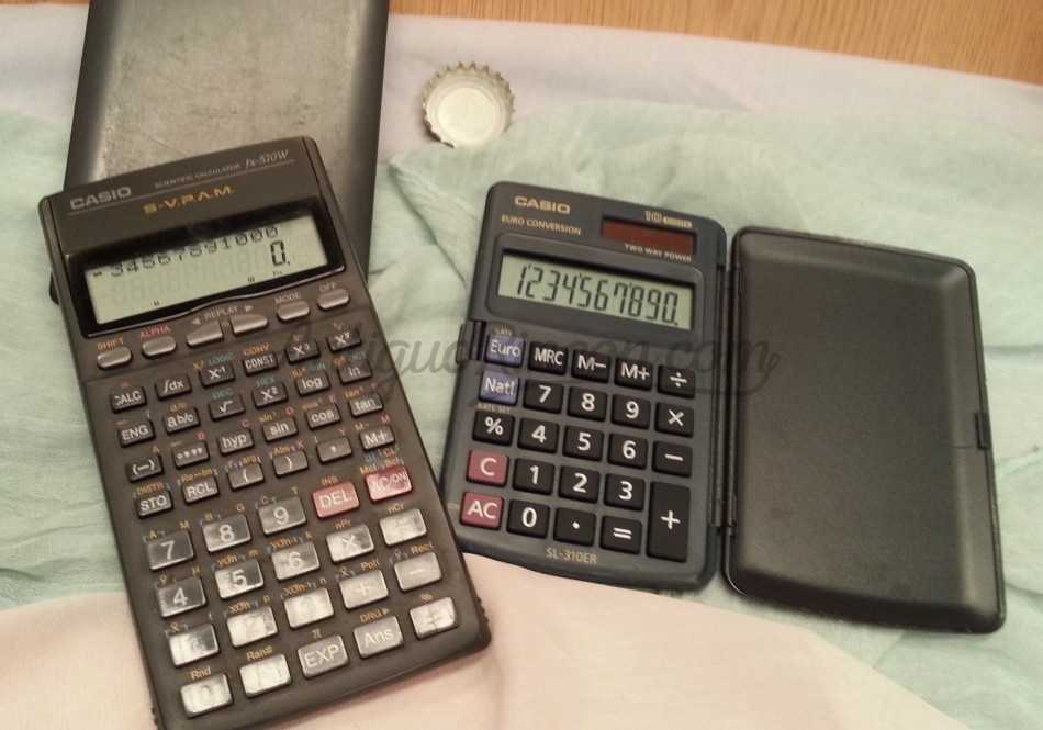 Calculadoras CASIO. 2 unidades. Todas máquinas viejas. Funcionan.