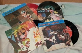 Discos Singles de cuentos infantiles.  Colección de 4 discos. Años 60-70