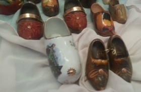 Zuecos en miniatura. Colección de 12 unidades de diferentes países.