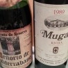 Vinos viejos para atrezzo o decoración. 6 unidades. Años 80-90