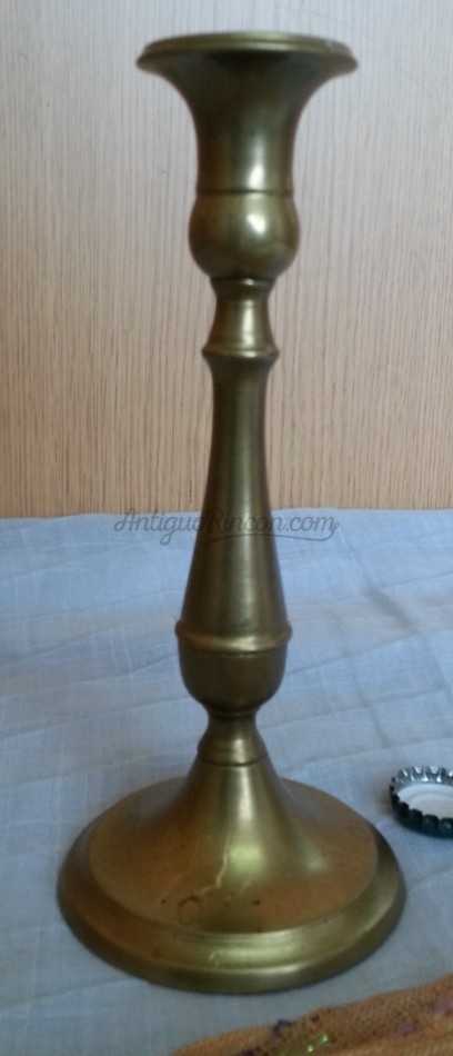 Candelabro vintage. En bronce. Buen estado