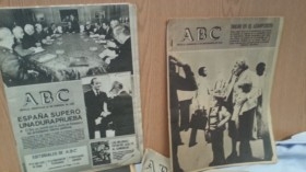 Periódicos ABC. Conjunto de 8 ejemplares. Años 1970-1980 Todos diferentes.