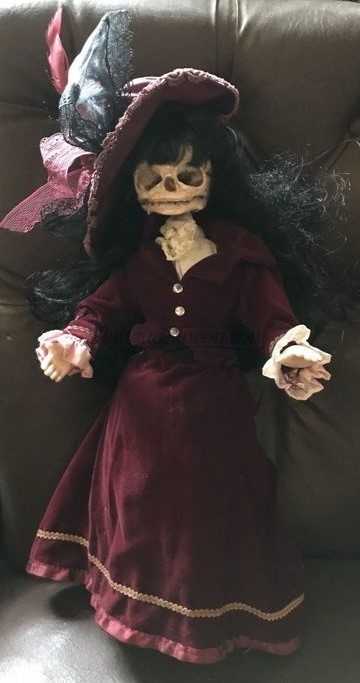 Muñeca esqueleto. Viuda de Winchester. Terrorífica. Recreación única a mano.