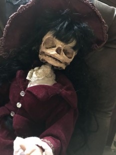 Muñeca esqueleto. Viuda de Winchester. Terrorífica. Recreación única a mano.