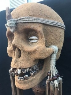 Cráneo Chimbu Tribal. Réplica