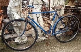Bicicleta años 50-60. Española. Marca ORBEA. Fuerte y robusta.