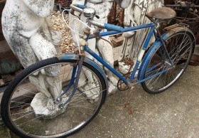 Bicicleta años 50-60. Española. Marca ORBEA. Fuerte y robusta.