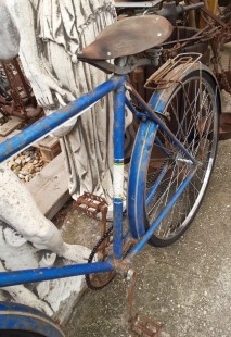 Bicicleta años 50-60. Española. Marca ORBEA. Fuerte y robusta.