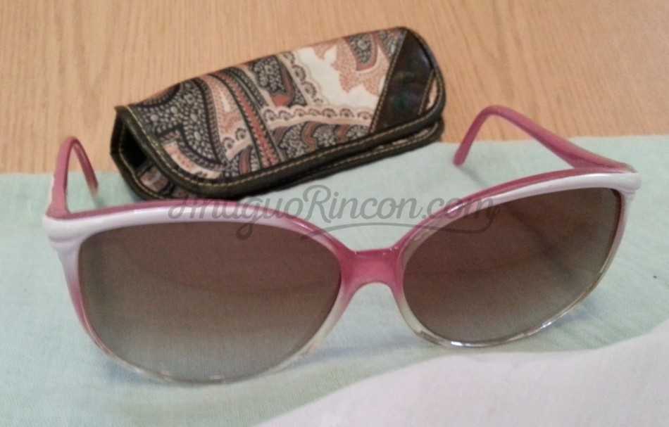 Gafas vintage. Años 80. De sol y ligeramente graduadas. Gafas vintage. Años 80. De sol y ligeramente graduadas.