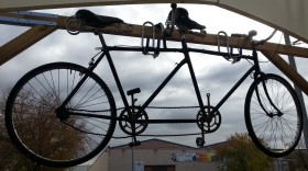 Tándem bicicleta años 60-70. Para restaurar o como decoración rústica.