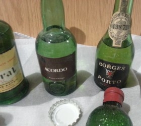 Botellitas de alcohol de colección. Antiguas. Origen portugal. MIni-licores.