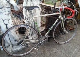 Bicicleta de carreras años 60-70. Española. Marca ORBEA. Fuerte y completa.