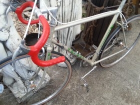 Bicicleta de carreras años 60-70. Española. Marca ORBEA. Fuerte y completa.