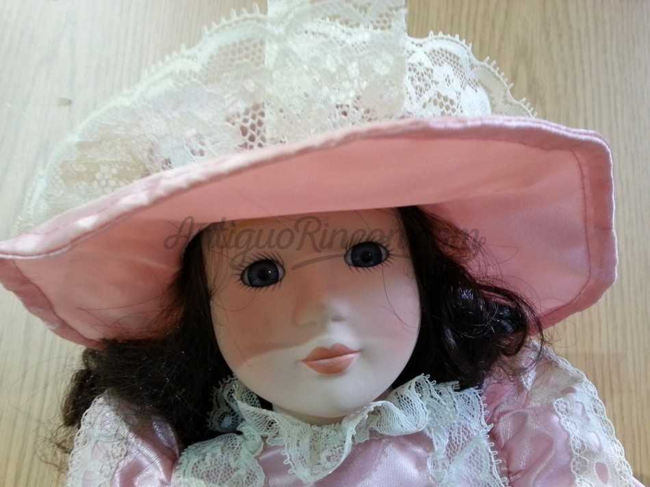 Muñeca alemana. Años 50-60. Carita de porcelana.