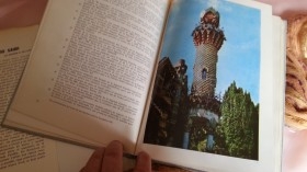 LIbro ANTONIO GAUDÍ. Año 1966.