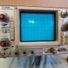 Osciloscopio TEKTRONIX 465. Buen estado general. Funciona.