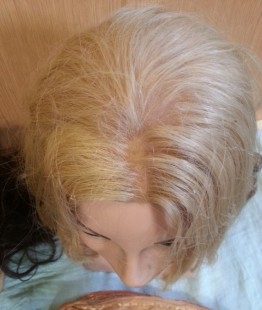 Cabezas de peluquería para aprender a peinar cabello. Pareja. Maniquís peluquero. Años 90