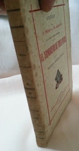 Libro. Novela El Sombrero de tres Picos. Año 1945.