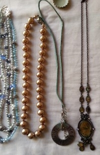 Collares Vintage. 6 Unidades diferentes. Preciosos