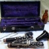 Clarinete antiguo. Años 70-80. NO funciona. Estuche original.