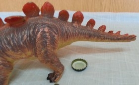 Dinosaurios de juguete. Fabricados en plástico y goma.