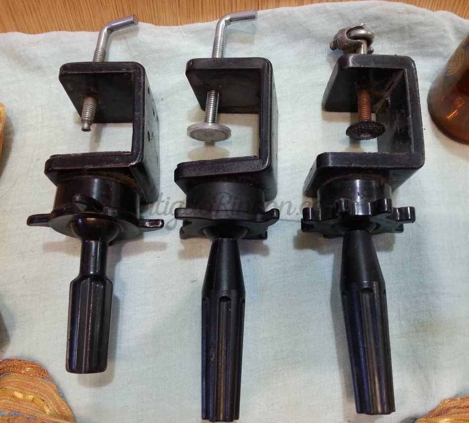 Soportes de mesas para cabezas de peluquería. Pareja Soportes de mesas para cabezas de peluquería. Pareja