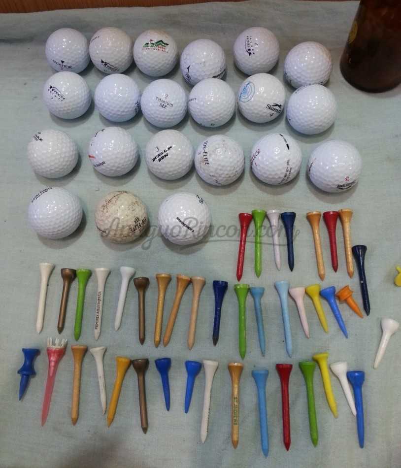 Pelotas de golf. Conjunto de 21 unidades. Old golfers