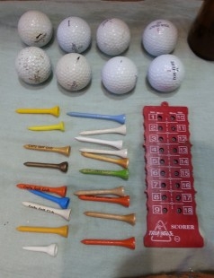 Pelotas de golf. Conjunto de 8 unidades. Old golfers