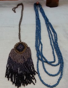 Collares vintage. 2 piezas diferentes. Extra largos