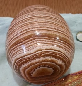 Huevo pulido de Aragonita. Bonita pieza tallada. 1
