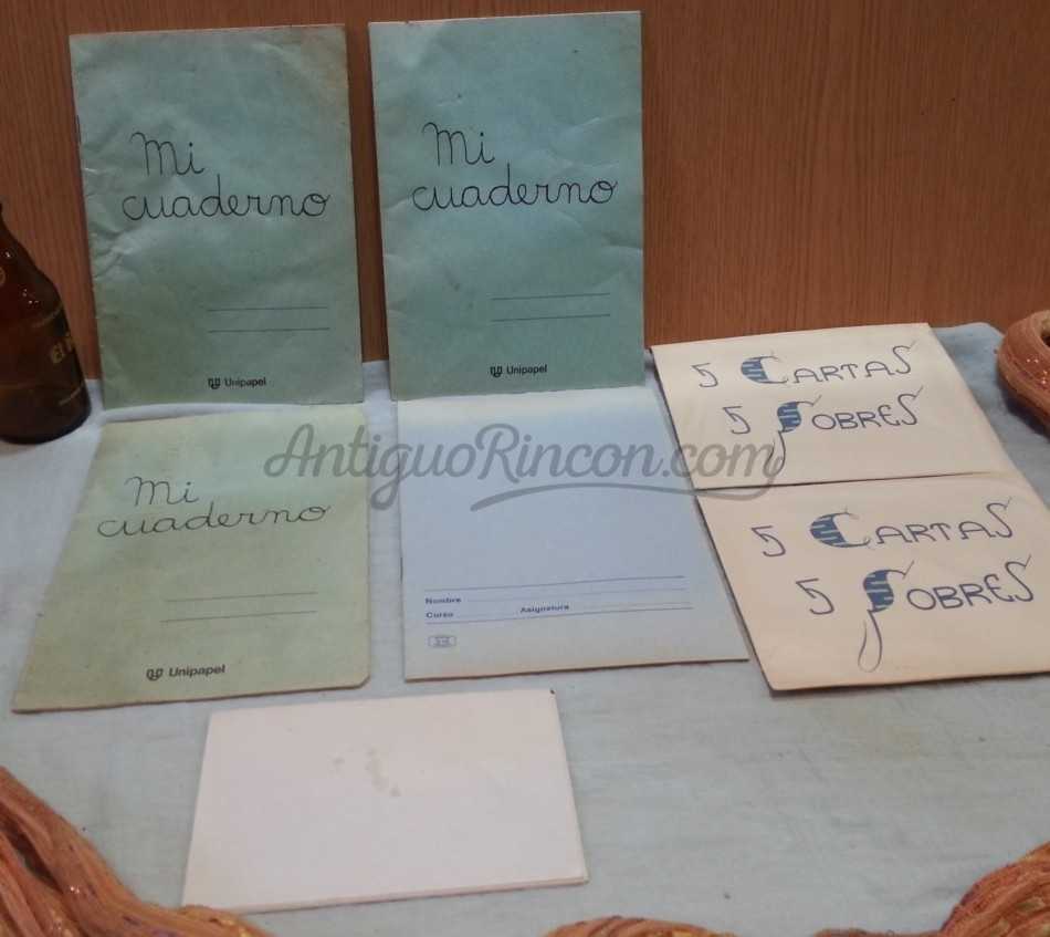 Cuadernos antiguos de escuela