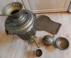 Samovar antiguo. Años 30-40. Completo con bandeja