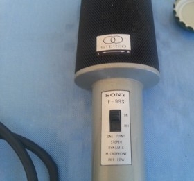 Micrófono años 80 - 90. Marca Sony F-995