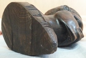 Escultura en madera. Origen África. Años 2000.