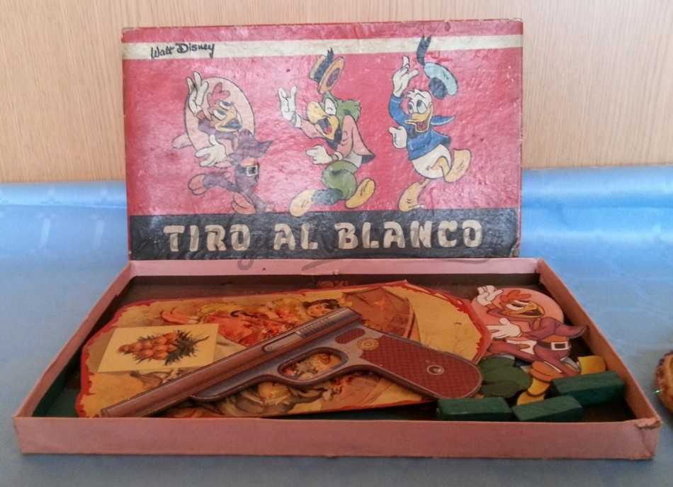 Juguete antiguo de WALT DISNEY. TIRO AL BLANCO. Maravilloso.