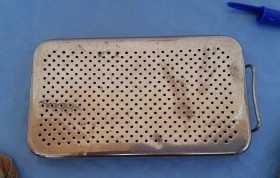 Esterilizador. Caja esterilizadora para instrumental médico. Años 70